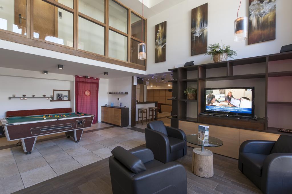 Residence Nemea L'Adret Сен-Шафре Екстериор снимка