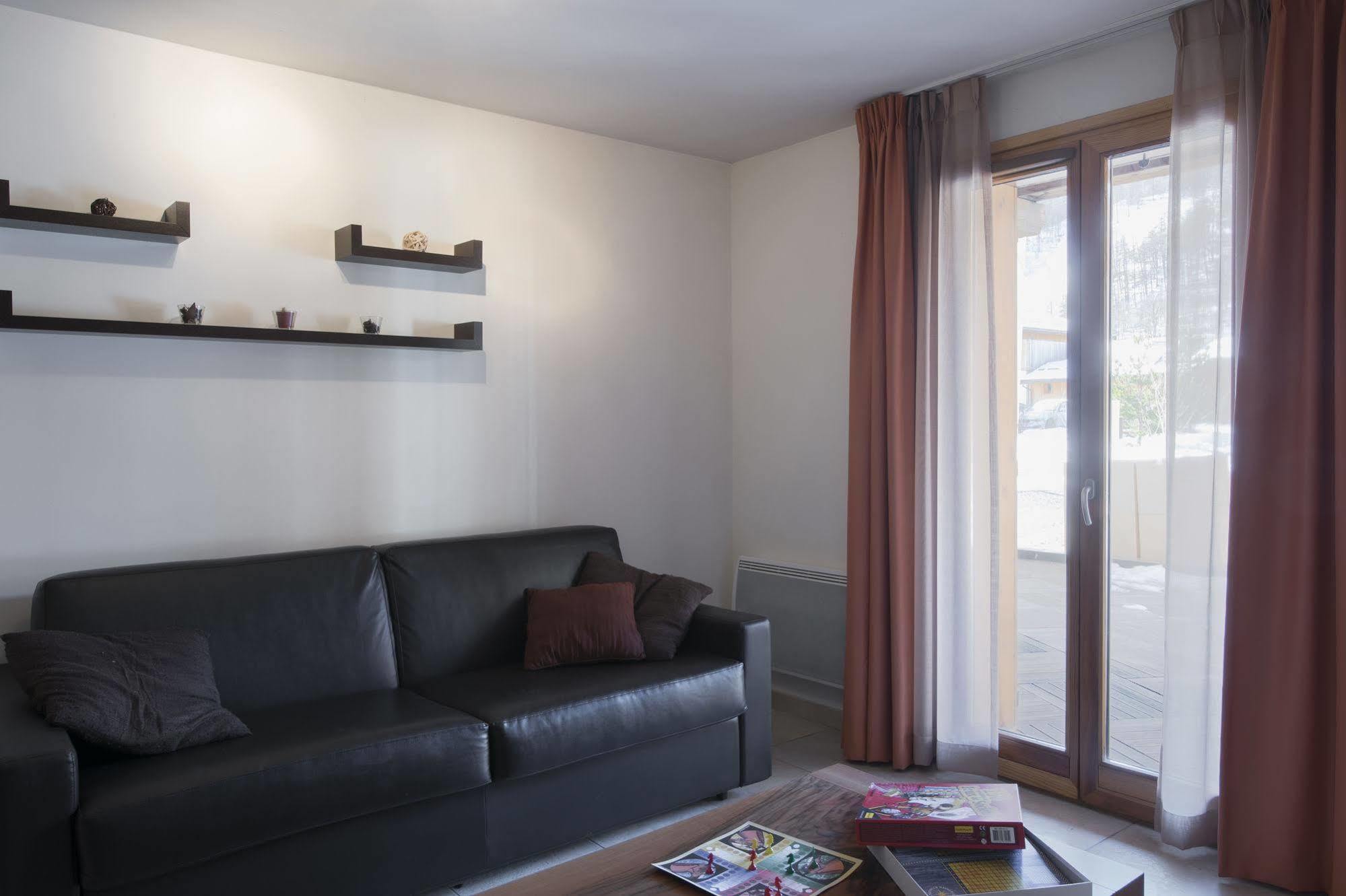 Residence Nemea L'Adret Сен-Шафре Екстериор снимка